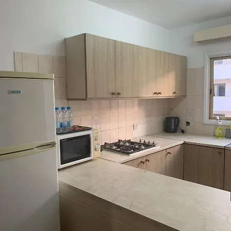 Nondas Hill A Apartment