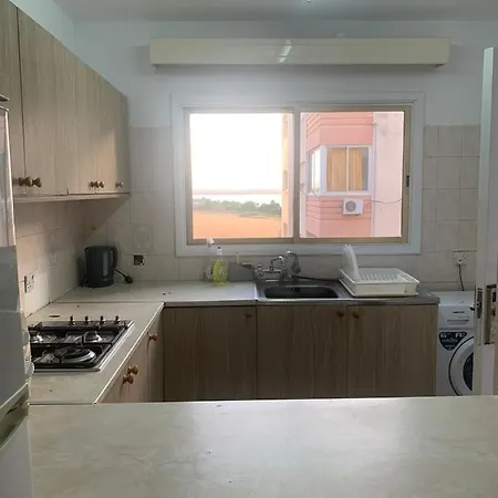 Nondas Hill A Apartment Larnaca