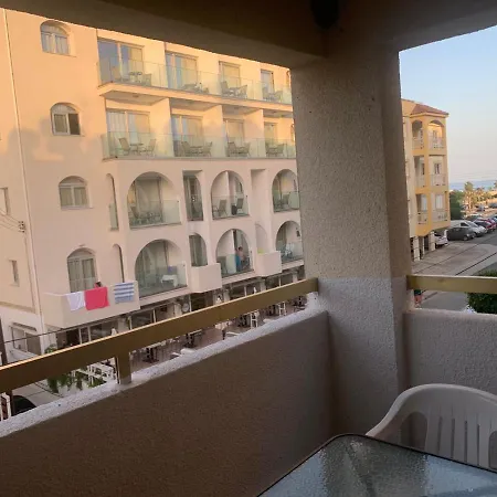 Nondas Hill A Apartment *