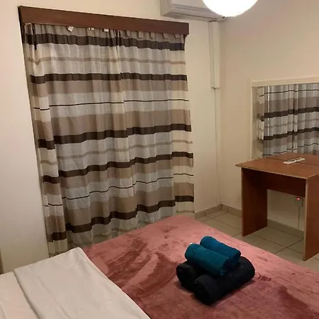 Nondas Hill A Apartment